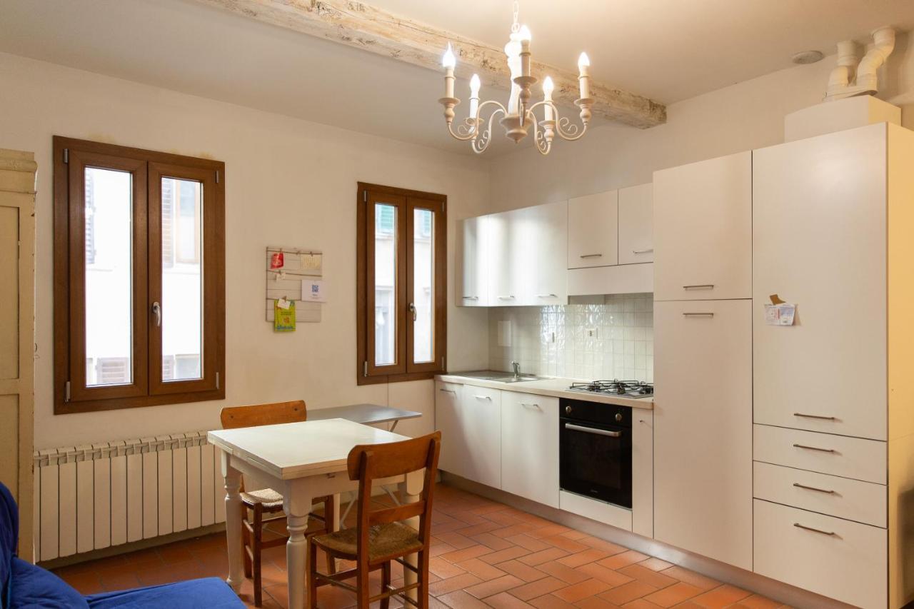 Graceful Apartment In The Heart Of Florence Florença Exterior foto